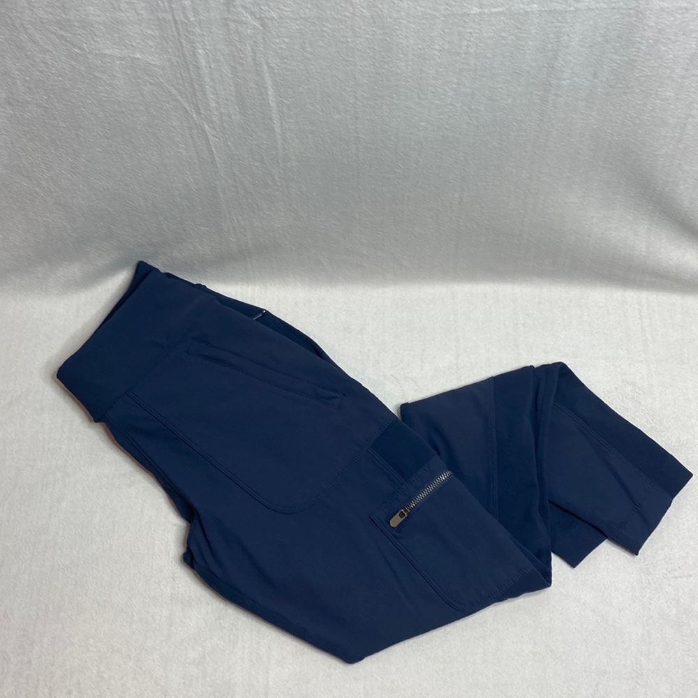 Athleta Navy Cargo Tights, Size 6